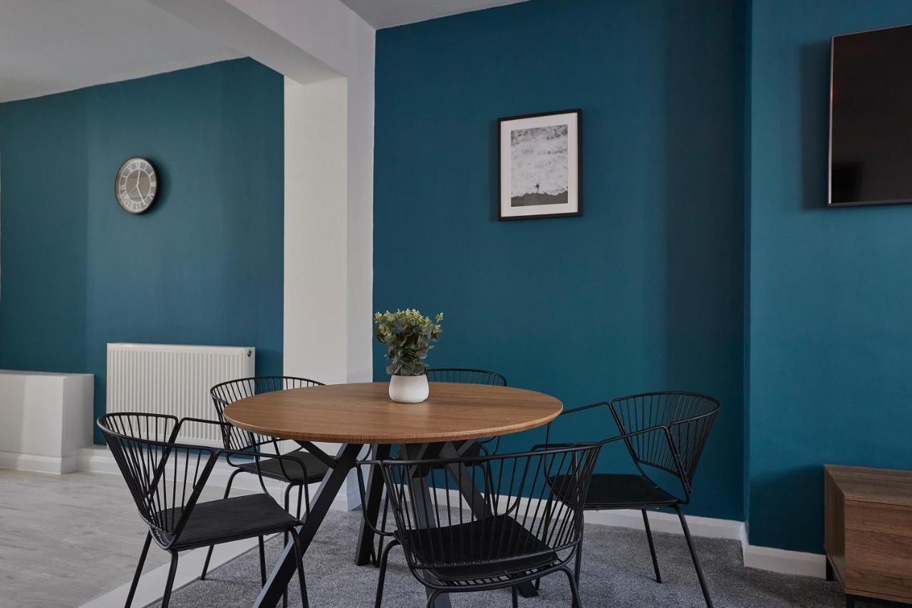 Host & Stay - Endeavour Apartments Γουίτμπι Εξωτερικό φωτογραφία