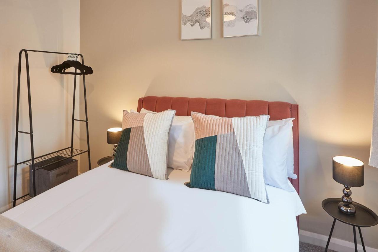 Host & Stay - Endeavour Apartments Γουίτμπι Εξωτερικό φωτογραφία